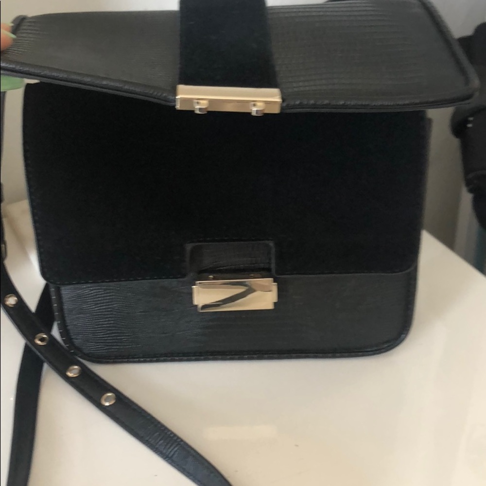 ZARA Contrast Crossbody Bag - Picture 3 of 6